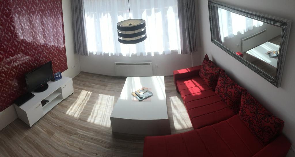 Apartment Mango