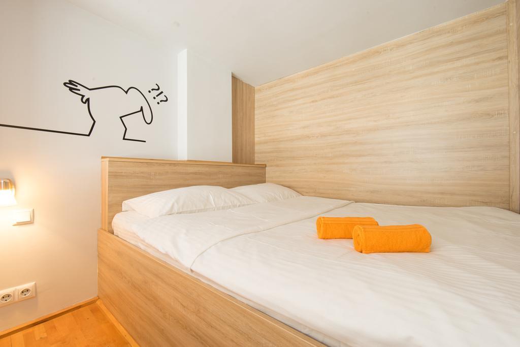 Mango Apartment