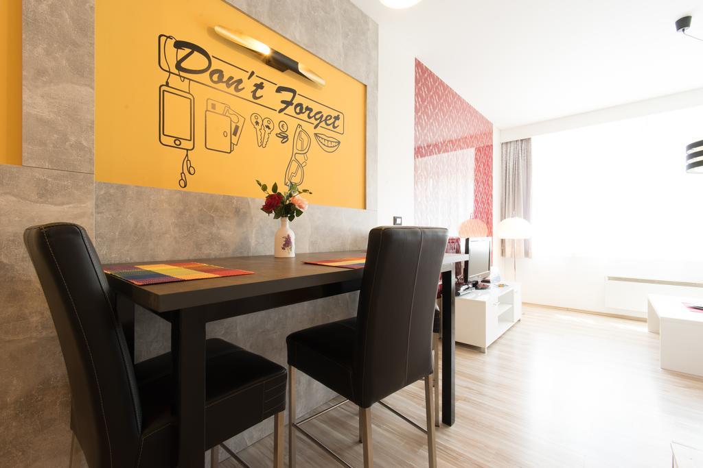Mango Apartment